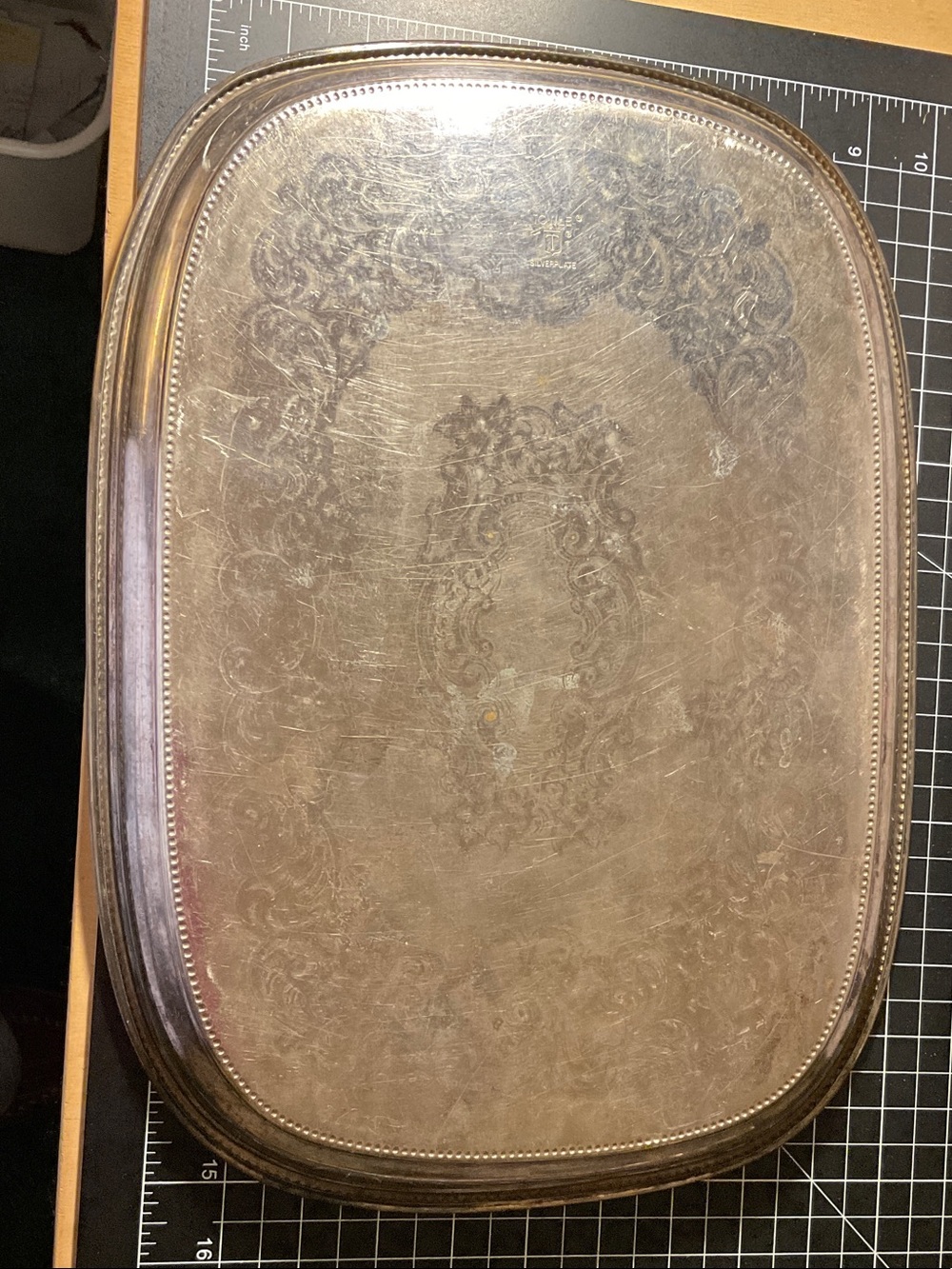 2 Towle Silver-Plated Trays with Engraved Mark - Picture 6 of 8